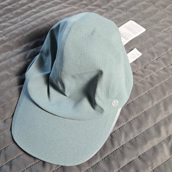 NWT Lululemon Fast and Free Running Hat WovenAir - L/XL Crater Blue